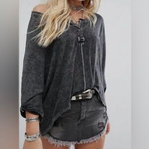 we the free free people fist Base oversized Henley Top gray size small